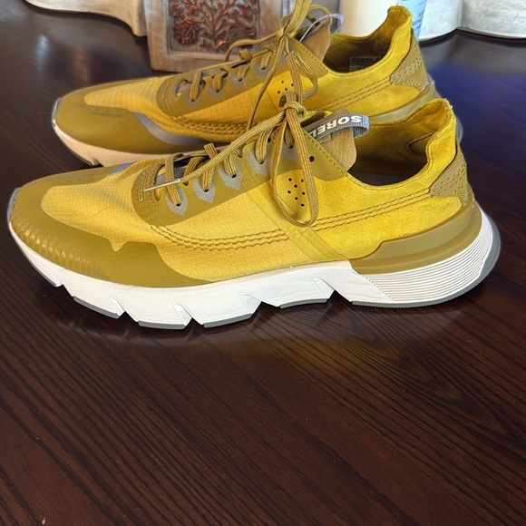 Sorel's Kinetic Rush Sneakers - Picture 4 of 6